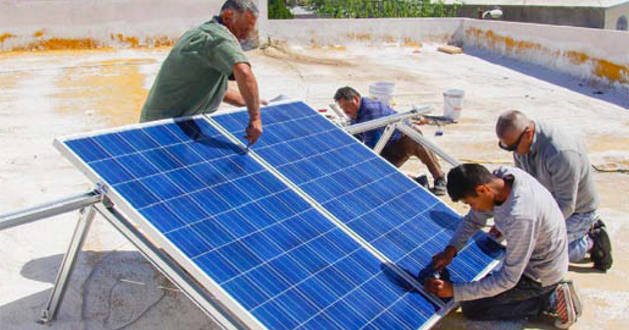 Instalacion de sistema de energia solar fotovoltaica